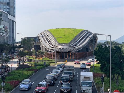 香港蛇形建築物|啟德空中花園被指似蛇陣佈局 波浪紋隔音屏似足蛇皮